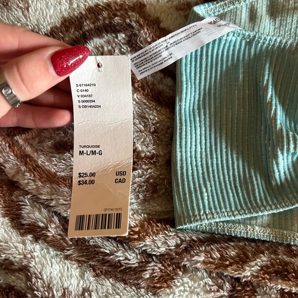 Urban Outfitters Green Plunge Neck Sleeveless Camisole - Picture 3 of 3